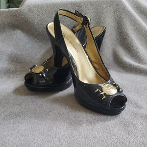 Anne Klein, Peep Toe Slingback Heel
